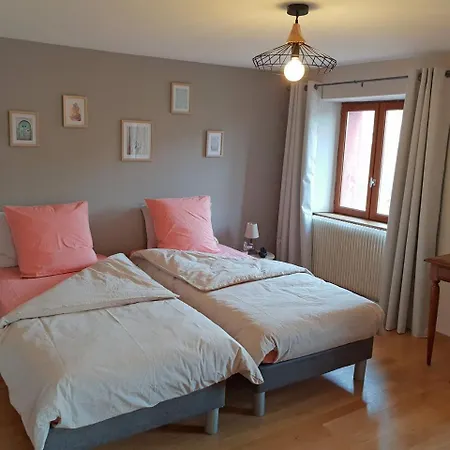 L'orbi, Le Balcon De La Zimette Bed & Breakfast Ventron